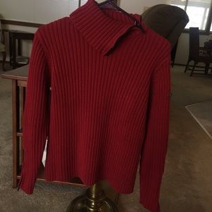 Cozy Ruff Hewn Sweater 🌹